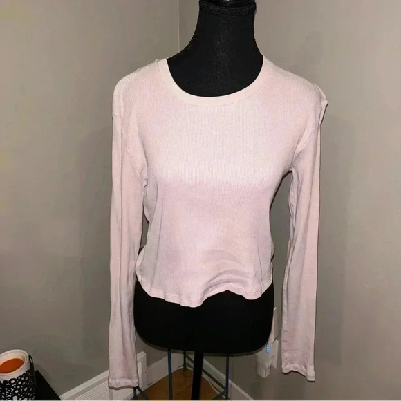 Azure Skies  Top - Picture 1 of 6